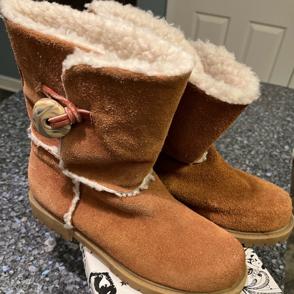 Macy’s Wardrobe Sell Off - Picture 1 of 1